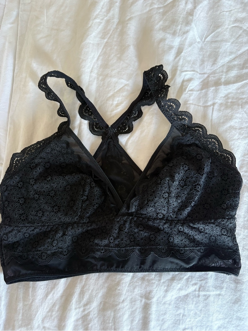 aerie Black Lace Bralette with Scallop Racerback